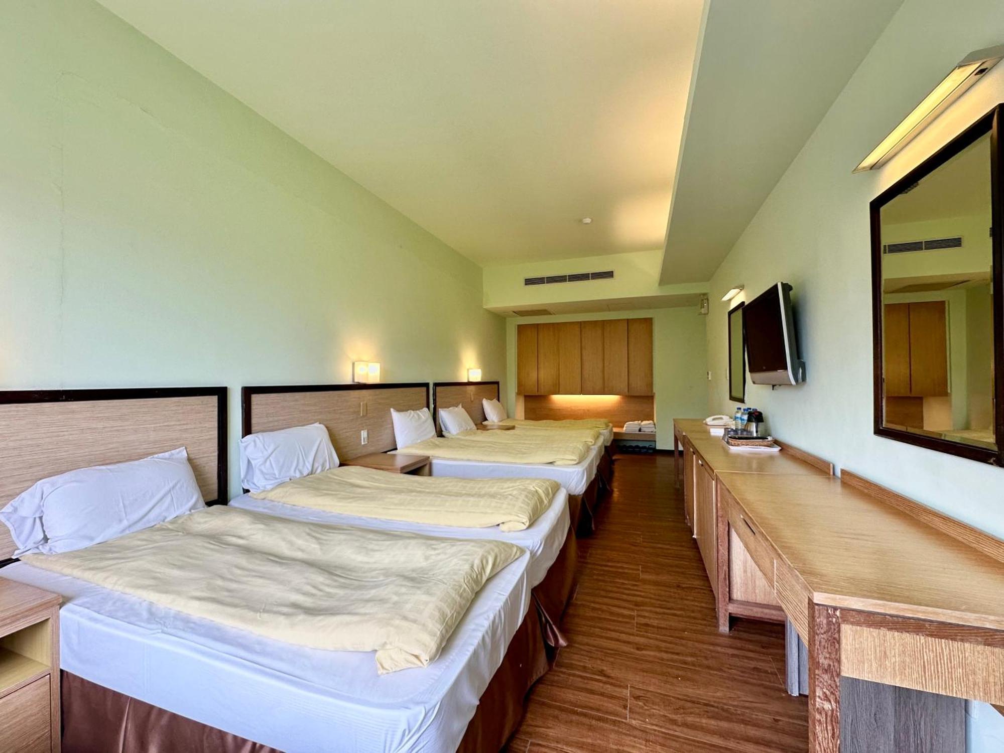 Chientan Youth Hotel Taipei Bagian luar foto