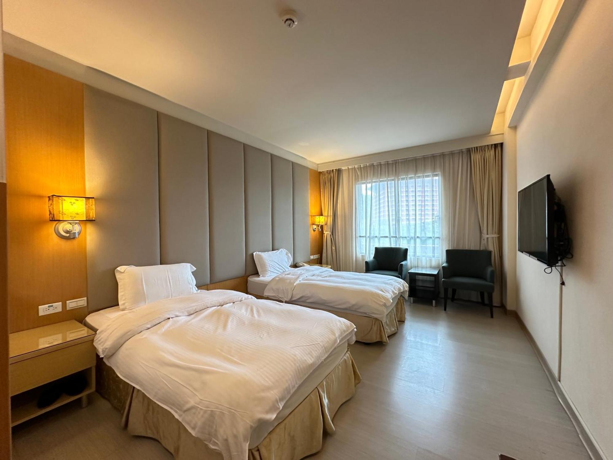 Chientan Youth Hotel Taipei Bagian luar foto