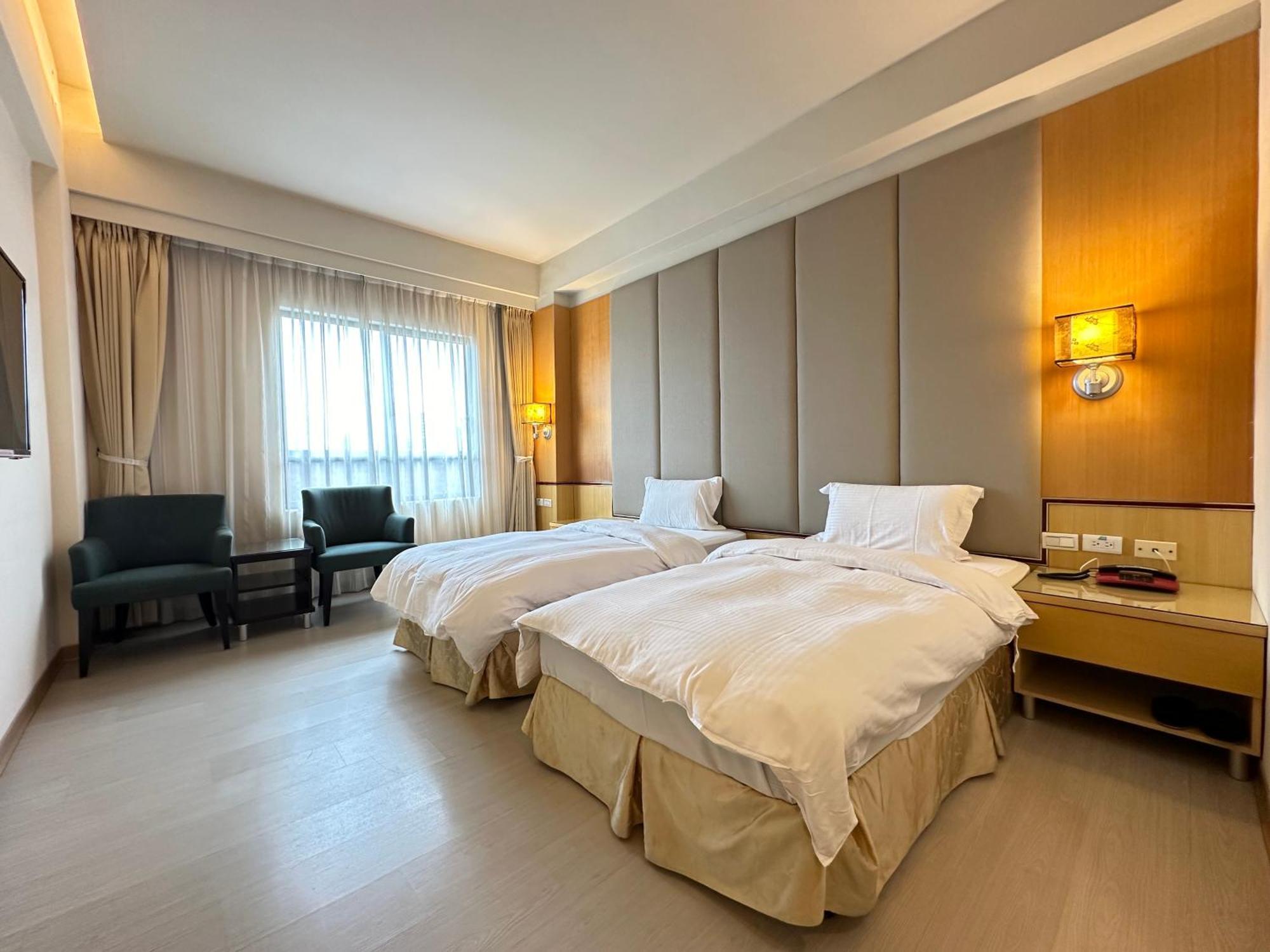 Chientan Youth Hotel Taipei Bagian luar foto